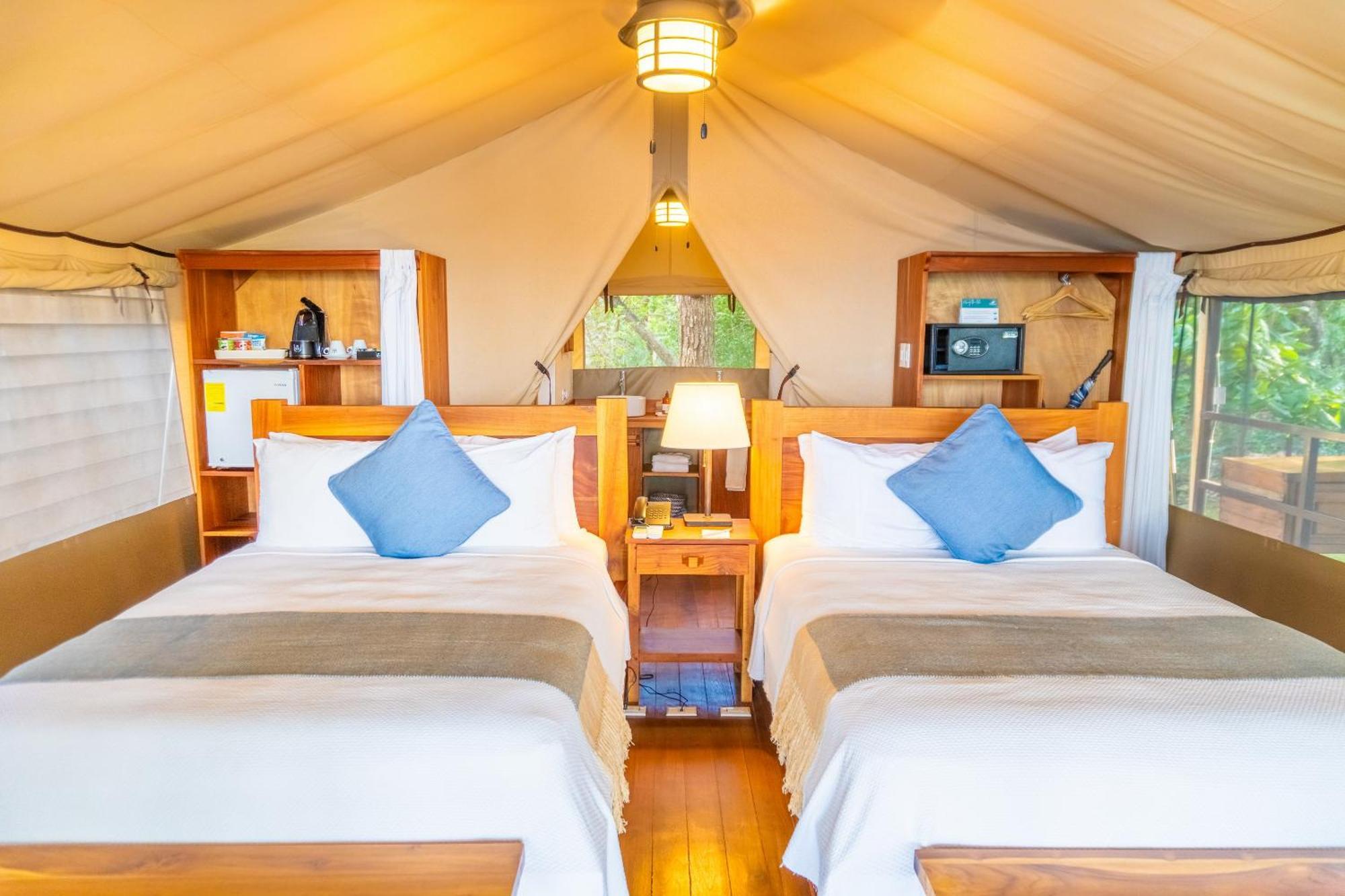 Isla Chiquita Glamping Hotel Пакера Стая снимка