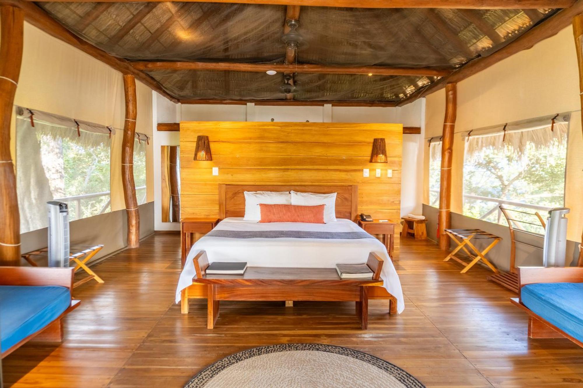 Isla Chiquita Glamping Hotel Пакера Стая снимка