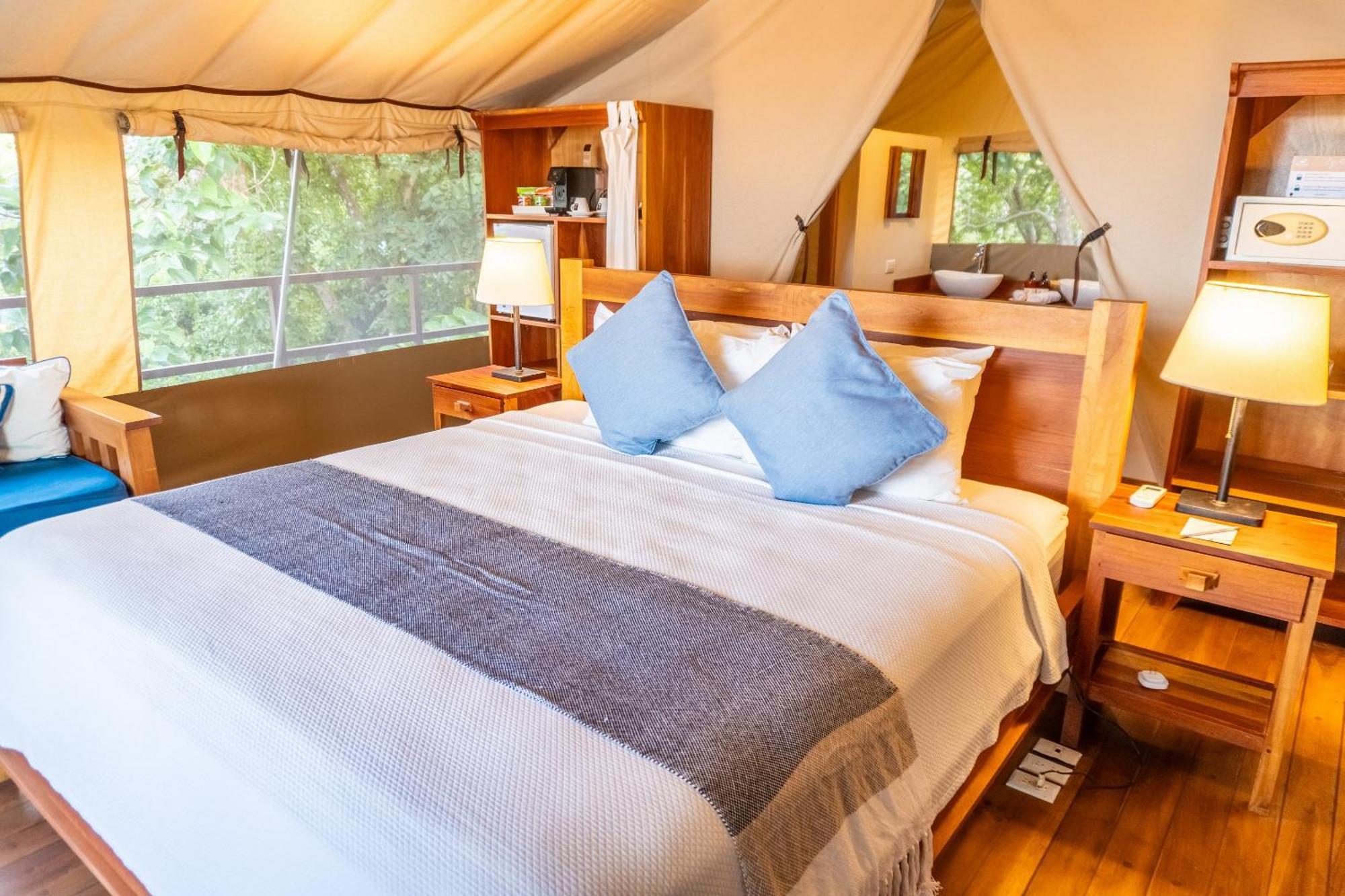 Isla Chiquita Glamping Hotel Пакера Екстериор снимка